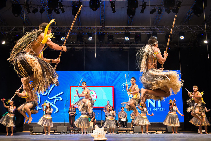 National Folk Dance Ensemble of Guam (Merizo, Guam) @ Festival Lent, Maribor (Slovenia), 20/06 > 05/07/2014 <em>Photo: © Saša Huzjak</em>