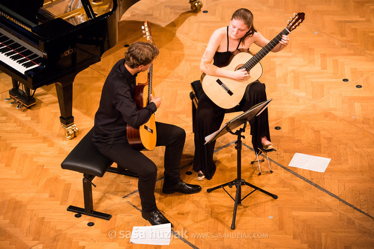 Guitar duo Katja Veronika and Valentin Novak @ Festival Lent, Maribor (Slovenia), 20/06 > 05/07/2014 <em>Photo: © Saša Huzjak</em>