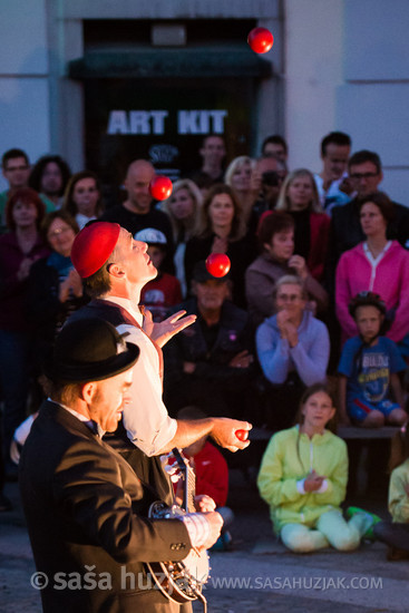 Oscar & Strudel Show @ Festival Lent, Maribor (Slovenia), 20/06 > 05/07/2014 <em>Photo: © Saša Huzjak</em>