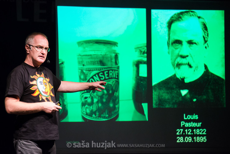 Lecture by Aleksander Zadel @ Festival Lent, Maribor (Slovenia), 20/06 > 05/07/2014 <em>Photo: © Saša Huzjak</em>