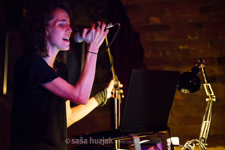 JUNEsHELEN @ Festival Lent, Maribor (Slovenia), 20/06 > 05/07/2014 <em>Photo: © Saša Huzjak</em>