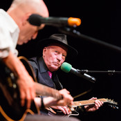 Milan & Vlado Kreslin @ Festival Lent, Maribor (Slovenia), 2014 <em>Photo: © Saša Huzjak</em>