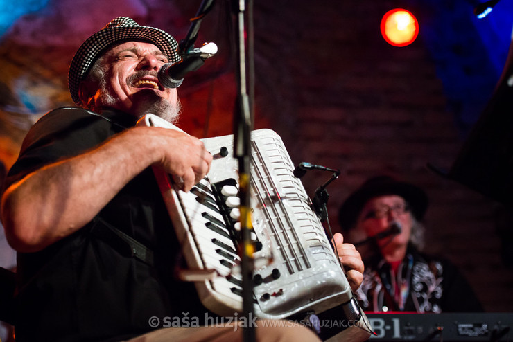 Robert “Dackel” Hirmer (John Lee Sanders meets Rad Gumbo) @ Festival Lent, Maribor (Slovenia), 2014 <em>Photo: © Saša Huzjak</em>