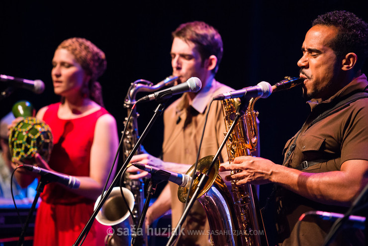 The Souljazz Orchestra @ Festival Lent, Maribor (Slovenia), 20/06 > 05/07/2014 <em>Photo: © Saša Huzjak</em>