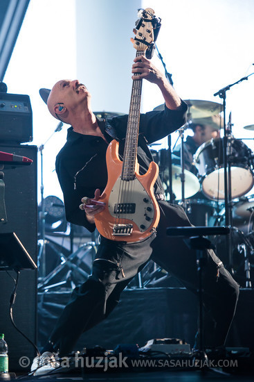 Tony Levin (Peter Gabriel) @ Stadthalle Graz, Graz (Austria), 23/11/2014 <em>Photo: © Saša Huzjak</em>