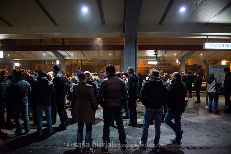 At the train station in Maribor @ Train line Maribor - Ruše, Maribor (Slovenia), 28/11/2014 <em>Photo: © Saša Huzjak</em>