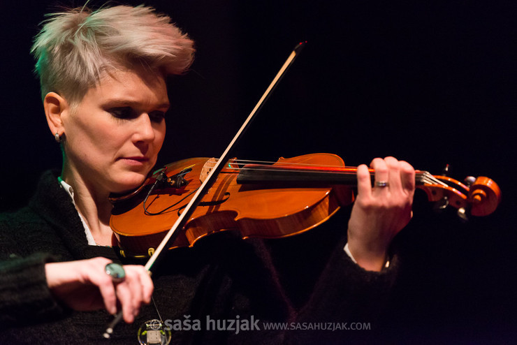 Špela Huzjak (Helika) @ Pekarna, Dvorana Gustaf, Maribor (Slovenia), 07/02/2015 <em>Photo: © Saša Huzjak</em>