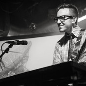 JF Abraham (Public Service Broadcasting) @ Chelsea, Vienna (Austria), 20/05/2015 <em>Photo: © Saša Huzjak</em>