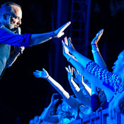 Tony Cetinski with fans @ Križanke, Ljubljana (Slovenia), 10/06/2015 <em>Photo: © Saša Huzjak</em>