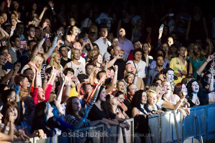 Tony Cetinski fans @ Križanke, Ljubljana (Slovenia), 10/06/2015 <em>Photo: © Saša Huzjak</em>