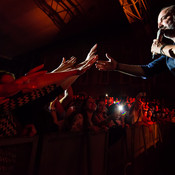 Tony Cetinski with fans @ Križanke, Ljubljana (Slovenia), 2015 <em>Photo: © Saša Huzjak</em>