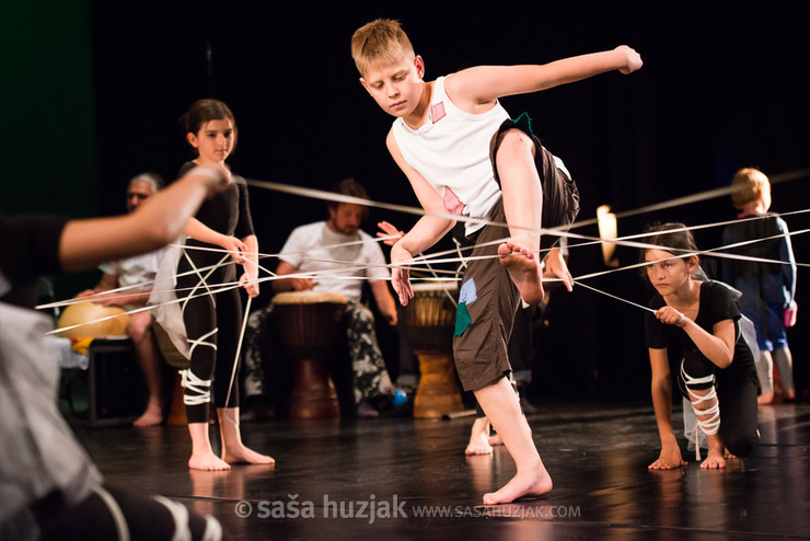 Izbine pripovedke za male - letna plesna produkcija Plesne Izbe Maribor <em>Photo: © Saša Huzjak</em>