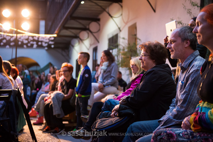 Izbine glasne pripovedke - letna bobnarska produkcija Plesne Izbe Maribor @ Vetrinjski dvor, Maribor (Slovenia), 21/06/2015 <em>Photo: © Saša Huzjak</em>