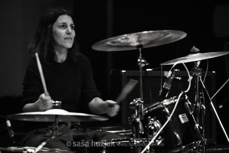 Tina Jenko (Nesebat) @ Pekarna, Dvorana Gustaf, Maribor (Slovenia), 05/02/2016 <em>Photo: © Saša Huzjak</em>