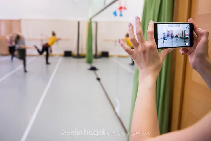 Contemporary ballet with Kjara Starič Wurst @ Zimska plesna šola / Winter dance school, Maribor (Slovenia), 19/02 > 22/02/2016 <em>Photo: © Saša Huzjak</em>