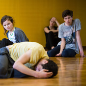 Contemporary dance (Flying Low) with Simon Wehrli @ Zimska plesna šola / Winter dance school, Maribor (Slovenia), 19/02 > 22/02/2016 <em>Photo: © Saša Huzjak</em>