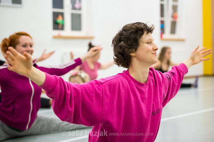 African-contemporary dance with Maša Kagao Knez @ Zimska plesna šola / Winter dance school, Maribor (Slovenia), 19/02 > 22/02/2016 <em>Photo: © Saša Huzjak</em>