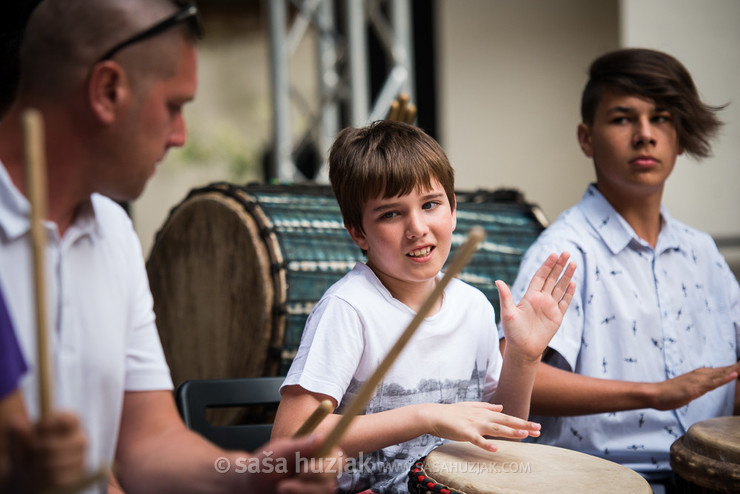 Ko boben ropoče in voda šumlja - letna bobnarska produkcija Plesne izbe Maribor @ Vetrinjski dvor, Maribor (Slovenia), 18/06/2016 <em>Photo: © Saša Huzjak</em>