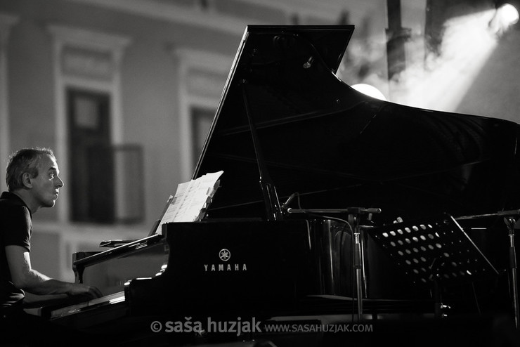 Jeroen van Vliet (Marco Santos) @ Fest Jazza, Koprivnica (Croatia), 08/07 > 09/07/2016 <em>Photo: © Saša Huzjak</em>