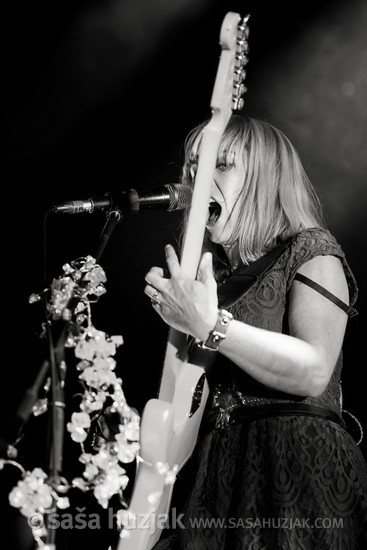 Rhiannon "Ritzy" Bryan (The Joy Formidable) @ KC Dražen Petrović, Zagreb (Croatia), 10/11/2016 <em>Photo: © Saša Huzjak</em>