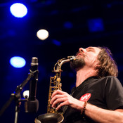 Vasko Atanasovski (Samo Šalamon & Takt Ars Guitar Orchestra) @ Narodni dom Maribor, Velika dvorana, Maribor (Slovenia), 18/11/2016 <em>Photo: © Saša Huzjak</em>