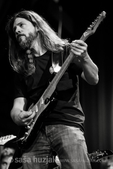 Vasja Bajde (Samo Šalamon & Takt Ars Guitar Orchestra) @ Narodni dom Maribor, Velika dvorana, Maribor (Slovenia), 18/11/2016 <em>Photo: © Saša Huzjak</em>