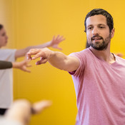 Contemporary Dance Technique – Flying Low I with Simon Wehrli @ Zimska plesna šola / Winter dance school, Maribor (Slovenia), 24/02 > 27/02/2017 <em>Photo: © Saša Huzjak</em>