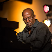 Hailu Mergia @ Wetrinsky, Maribor (Slovenia), 19/05/2017 <em>Photo: © Saša Huzjak</em>