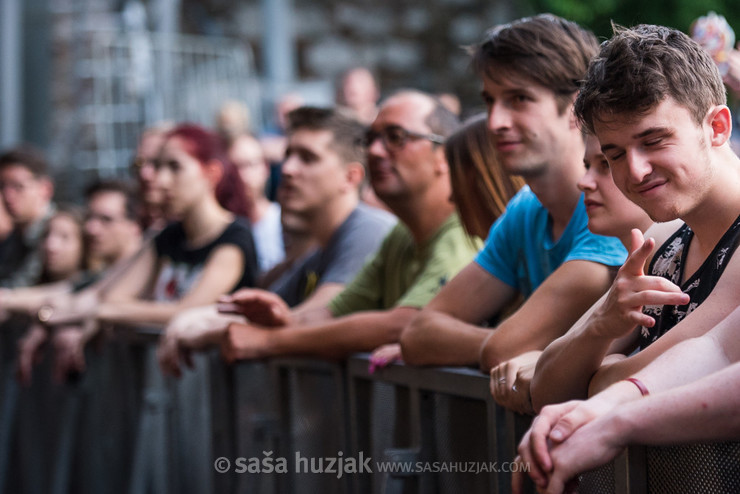 Koala Voice fans @ Križanke, Ljubljana (Slovenia), 12/07/2017 <em>Photo: © Saša Huzjak</em>