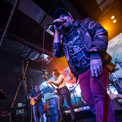 Dalaj Eegol alias RecycleMan, special guest of Koala Voice @ Cvetličarna, Ljubljana (Slovenia), 26/10/2017 <em>Photo: © Saša Huzjak</em>