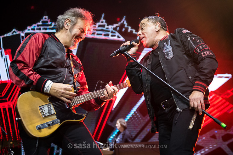 Aki Rahimovski and Husein Hasanefendić Hus (Parni Valjak) @ Arena Zagreb, Zagreb (Croatia), 01/12/2017 <em>Photo: © Saša Huzjak</em>