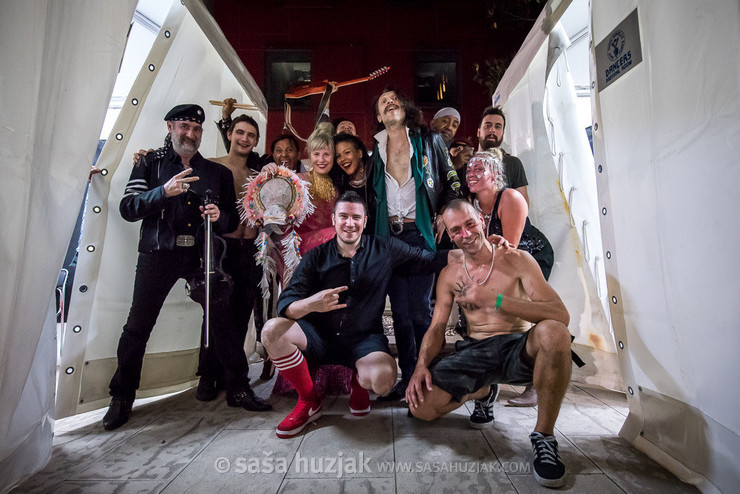 Gogol Bordello and MAiKA backstage @ Titov trg, Koper (Slovenia), 02/06/2018 <em>Photo: © Saša Huzjak</em>