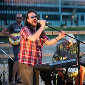 Stari pes @ Plavajoči oder na Dravi (Floating stage on river Drava), Maribor (Slovenia), 28/07/2018 <em>Photo: © Saša Huzjak</em>