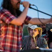 Aleš Tonaj (Stari pes) @ Plavajoči oder na Dravi (Floating stage on river Drava), Maribor (Slovenia), 2018 <em>Photo: © Saša Huzjak</em>