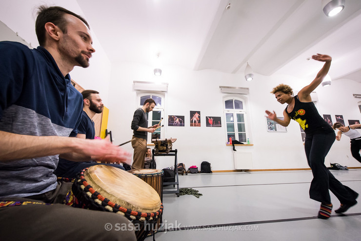 Afro-contemporary dance - Maša Kagao Knez @ Zimska plesna šola / Winter dance school, Maribor (Slovenia), 22/02 > 25/02/2019 <em>Photo: © Saša Huzjak</em>