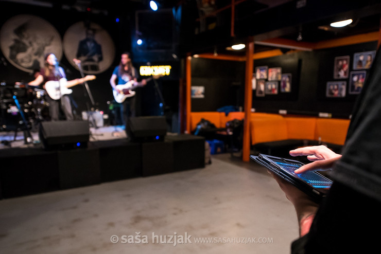 Soundcheck @ KSET, Zagreb (Croatia), 27/03/2019 <em>Photo: &copy; Saša Huzjak</em>