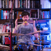 Meditation before the gig - Miha @ Bulevar Books, Novi Sad (Serbia), 30/03/2019 <em>Photo: © Saša Huzjak</em>