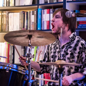 Shakin' @ Bulevar Books, Novi Sad (Serbia), 30/03/2019 <em>Photo: © Saša Huzjak</em>