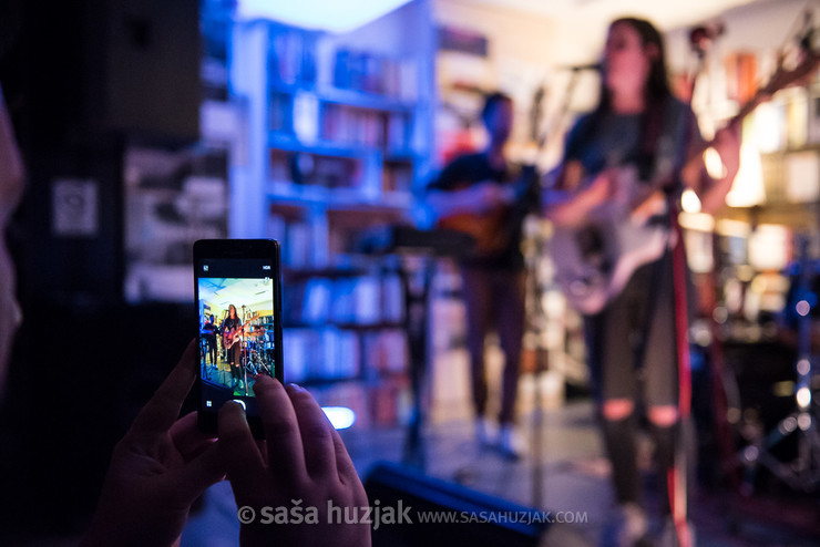 Koala Voice @ Bulevar Books, Novi Sad (Serbia), 30/03/2019 <em>Photo: © Saša Huzjak</em>