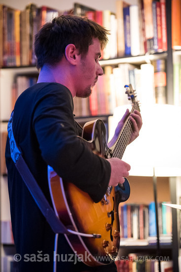 Domen Don Holc (Koala Voice) @ Bulevar Books, Novi Sad (Serbia), 30/03/2019 <em>Photo: © Saša Huzjak</em>