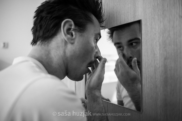 Quick rest before the gig - Domen @ Rijeka (Croatia), 19/04/2019  <em>Photo: © Saša Huzjak</em>