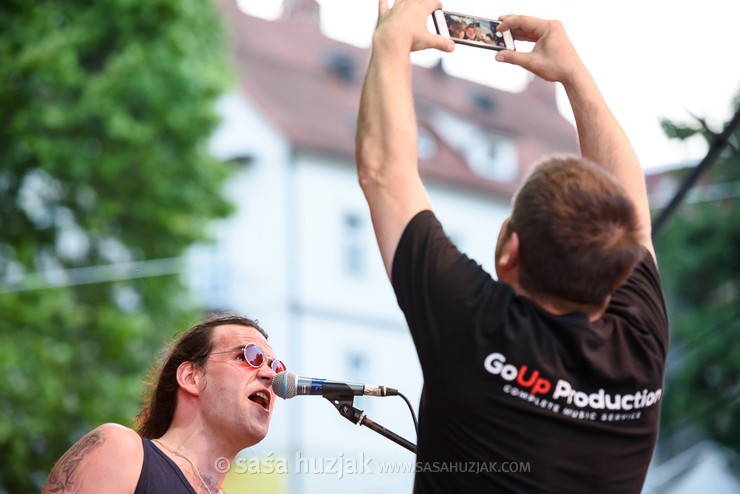 Matic Jereb (Stari pes), photographed on stage @ Festival Lent, Maribor (Slovenia), 2019 <em>Photo: © Saša Huzjak</em>