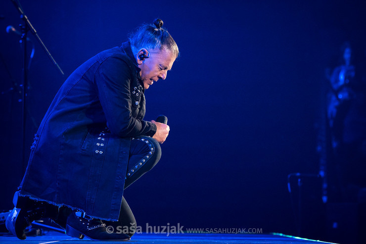 Aki Rahimovski (Parni Valjak) @ Spaladium Arena, Split (Croatia), 02/11/2019 <em>Photo: © Saša Huzjak</em>