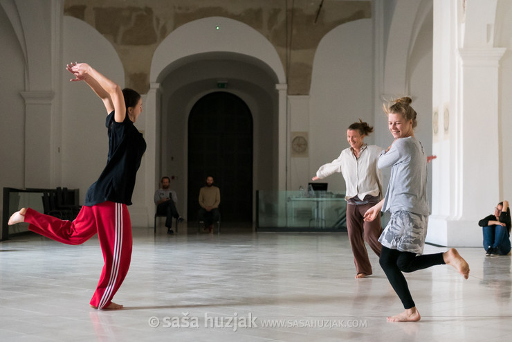 Odprti studio za gledalce - Nagib k procesu @ Minoritska cerkev, Maribor (Slovenia), 10/10/2020 <em>Photo: © Saša Huzjak</em>