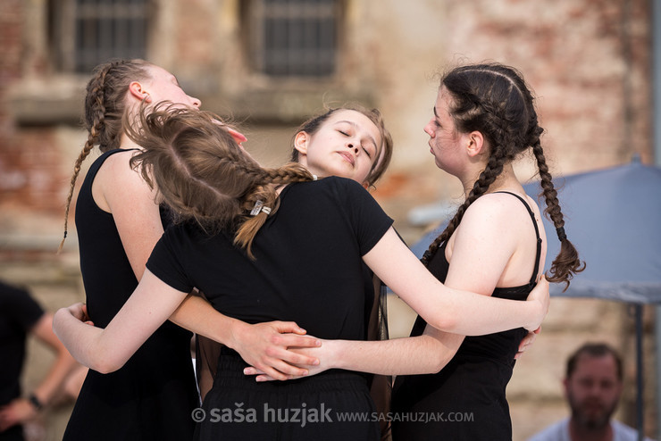 Besede Telesa - zaključna predstavitev Plesne izbe Maribor @ Karantena, Maribor (Slovenia), 12/06/2021 <em>Photo: © Saša Huzjak</em>