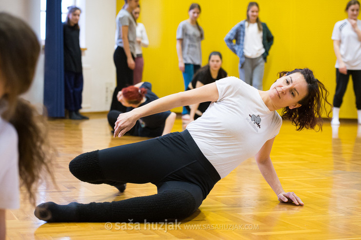 Follow the Flow II – Urša Rupnik @ Zimska plesna šola / Winter dance school, Maribor (Slovenia), 25/02 > 28/02/2022 <em>Photo: © Saša Huzjak</em>