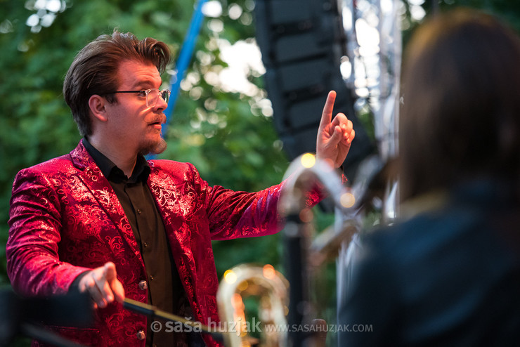 The Gentleman & Big Band Bjelovar @ Fest Jazza, Koprivnica (Croatia), 08/07 > 09/07/2022 <em>Photo: © Saša Huzjak</em>