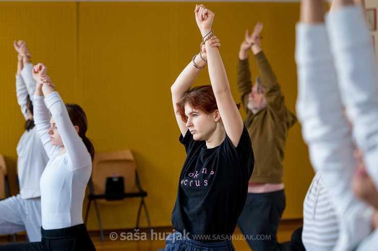 Feldenkrais into dance I-III - Simon Wehrli @ Zimska plesna šola / Winter dance school, Maribor (Slovenia), 03/02 > 06/02/2023 <em>Photo: © Saša Huzjak</em>