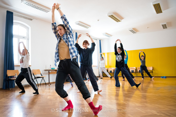 Exploring individuality II-III - Lea Orož @ Zimska plesna šola / Winter dance school, Maribor (Slovenia), 03/02 > 06/02/2023 <em>Photo: © Saša Huzjak</em>