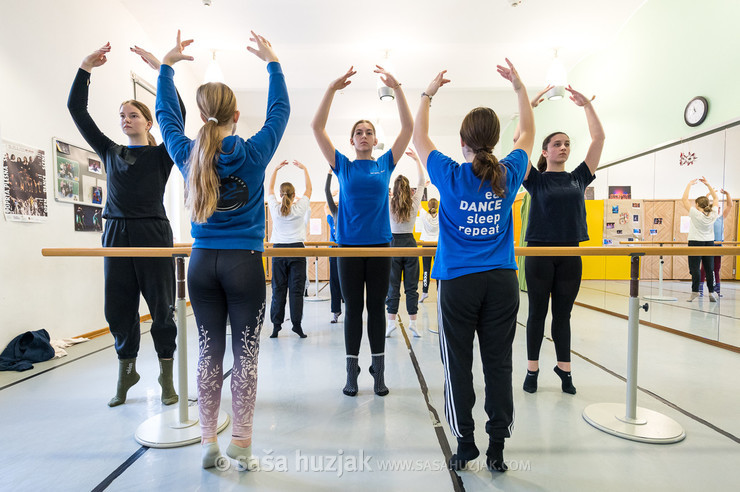 Ballet for contemporary dancer II-III - Vita Osojnik @ Zimska plesna šola / Winter dance school, Maribor (Slovenia), 03/02 > 06/02/2023 <em>Photo: © Saša Huzjak</em>